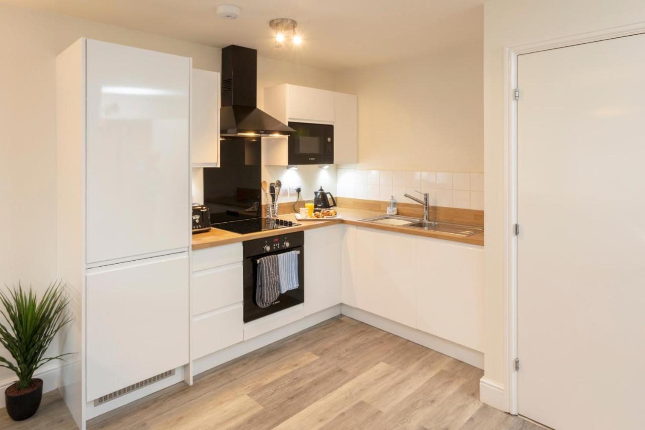 Station Apartment Норвич Экстерьер фото