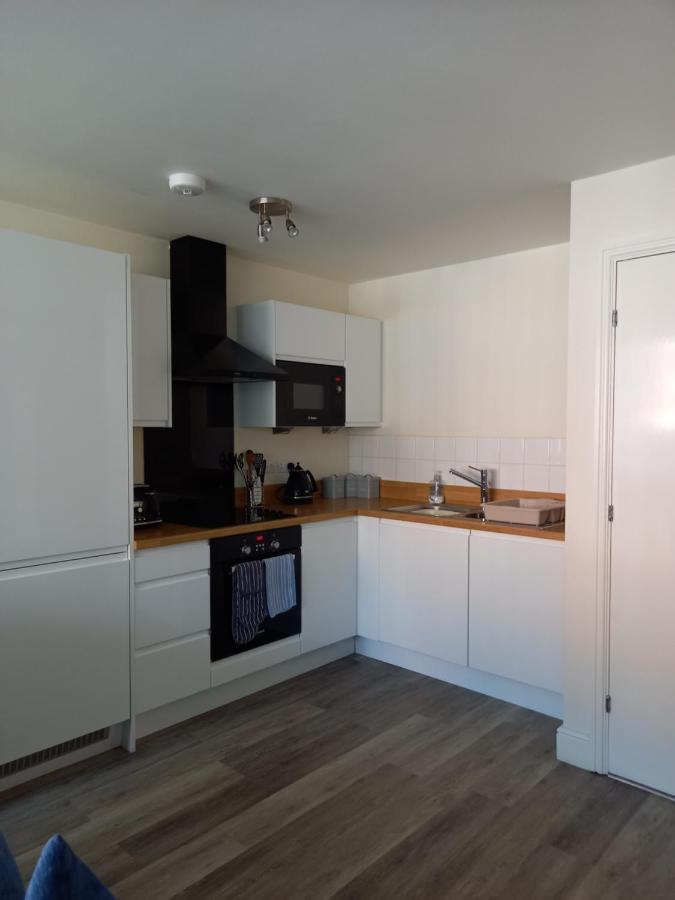 Station Apartment Норвич Экстерьер фото