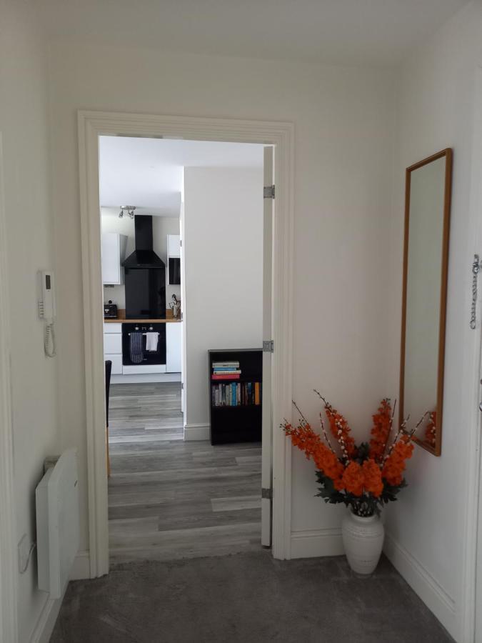Station Apartment Норвич Экстерьер фото