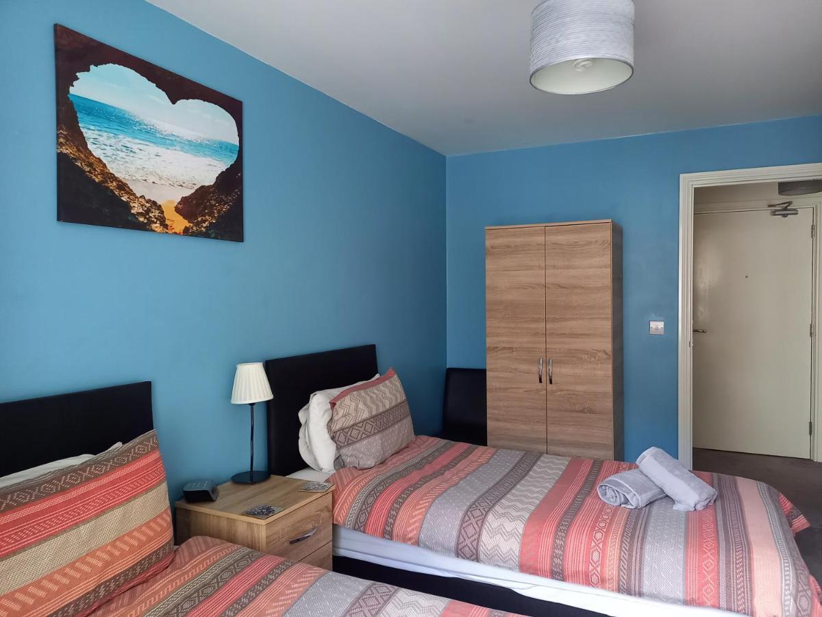 Station Apartment Норвич Экстерьер фото